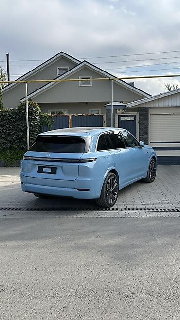 трактор 82 1: Lixiang L7: 2025 г., 1.5 л, Автомат, Гибрид, Кроссовер — 3