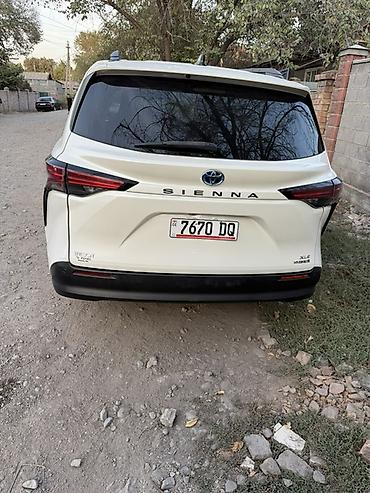 тойота снр гибрид: Toyota Sienna: 2021 г., 2.5 л, Вариатор, Гибрид, Минивэн — 4
