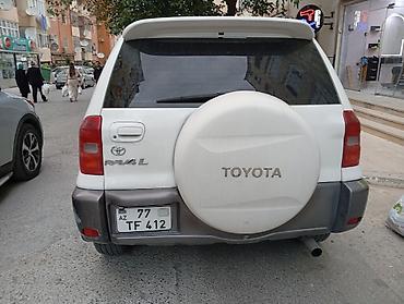kombayn satisi: Toyota RAV4: 2 l | 2001 il Krossover — 5