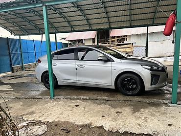 Hyundai: Hyundai Ioniq: 2018 г., 1.6 л, Гибрид, Универсал — 3