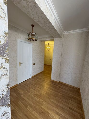 Uzunmüddətli kirayə mənzillər: Evde 2 qiz yasayir. 2 qiz axtarilir. Telebe ve yaxud isleyen xanimda — 7