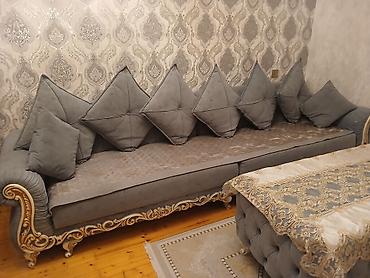 mavi divan: Klassik üslublu qonaq otağı mebel dəsti - Divan: Zərif qızılı oyma — 2