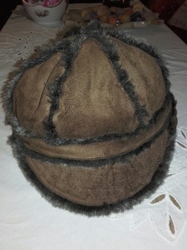zenska kapa dekor simbor obim oko cm: Zimska kapa, kombinacija velur - koza krzno, postavljena, nova