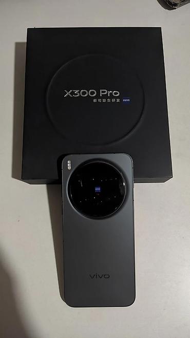 techno camon: Vivo X300 Pro, Б/у, 256 ГБ, цвет - Серый, 2 SIM — 1