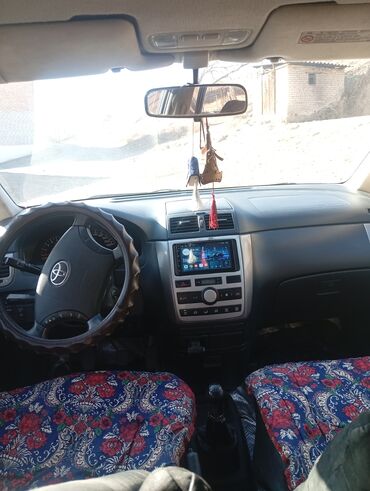 Toyota: Toyota Avensis Verso: 2005 г., 2 л, Механика, Бензин, Минивэн — 5