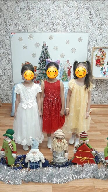 красный пиджак: Детское платье, цвет - Белый, Б/у