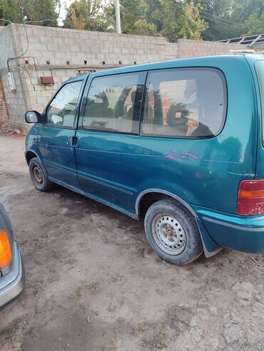 купить автомашину: Nissan Serena: 1993 г., 2 л, Механика, Бензин, Минивэн