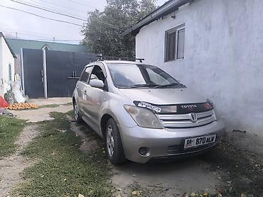 windom 2001: Toyota Ist: 2004 г., 1.3 л, Автомат, Хэтчбэк — 2
