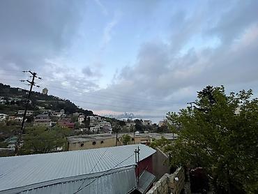kredıtle evler: Sebail rayonu, Əlibəyov Qardaşları 1. Təmirli 2 otaqli heyet evi. — 6