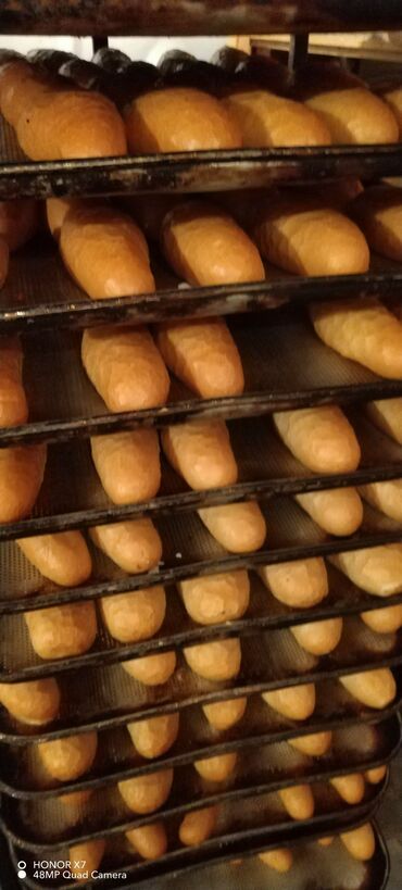 Un məmulatları: DÖNƏR ÇÖRƏYİ Sifarişi qəbul olunur BATON çörəyi BURGER çörəkləri — 3