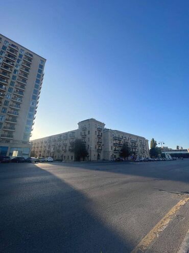 Köhnə tikili: Bakı, 2 otaqlı, Köhnə tikili, m. Həzi Aslanov, 67 kv. m -da lalafo.az — 12 Köhnə tikili: Bakı, 2 otaqlı, Köhnə tikili, m. Həzi Aslanov, 67 kv. m — 12