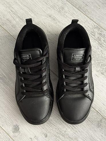 шорты черные: Кроссовки LIMAN Fashion Sport, черные - Универсальный дизайн — 2