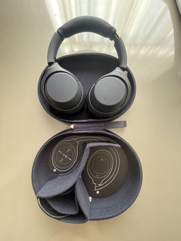 akg qulaqciq: Qulaqliq WH-1000XM4. Əla vəziyyətdədi. Demək olar işlənməyib. Cox