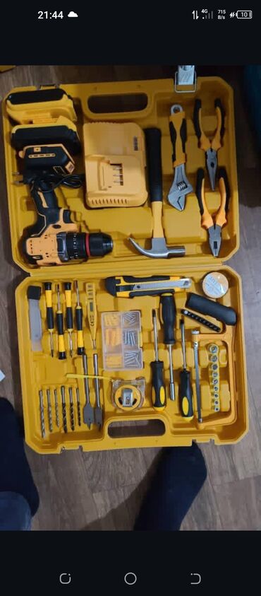 щётка для дрели: Шаймандар топтому, Dewalt