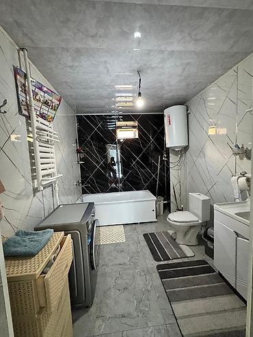 3комнатные: 5 комнат, 240 м², 4 соток, Бишкек, Ала-Тоо ж/м Риэлтор — 10