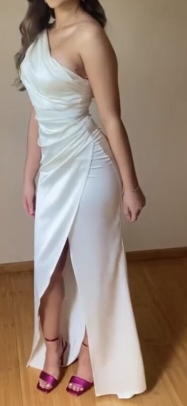 zara ljubičasta haljina: S (EU 36), color - White, Evening, Short sleeves