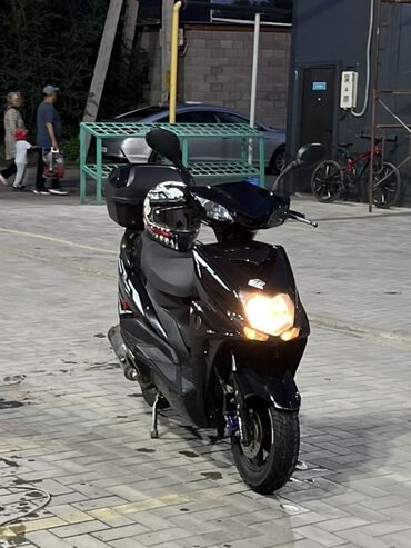 купить мотороллер муравей новый: Скутер M8, 125 куб. см, Бензин