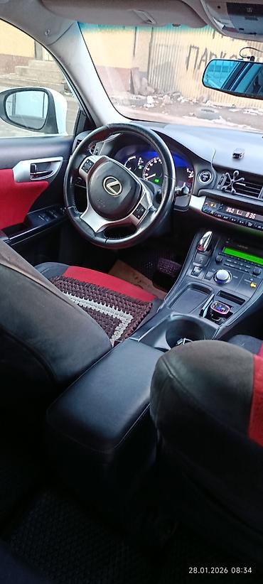Lexus: Lexus CT: 2012 г., 1.8 л, Вариатор, Гибрид, Хэтчбэк — 9