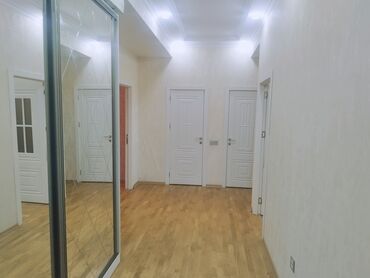 Uzunmüddətli kirayə mənzillər: Nizami rayonu Qara Qarayev metronun yanında 17/14 mərtəbəsi 2 məktəbə -da lalafo.az — 2 Uzunmüddətli kirayə mənzillər: Nizami rayonu Qara Qarayev metronun yanında 17/14 mərtəbəsi 2 məktəbə — 2