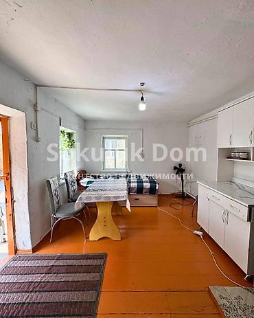 Продажа коттеджей и домов: 🏠Продаётся дом в с. Сокулук, верхняя зона 🟡Комнаты: 3 🟡Участок: 9 — 13