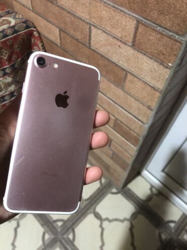 ikinci el telfon: IPhone 7, 32 GB, Rose Gold, Qırıq, Sənədlərlə