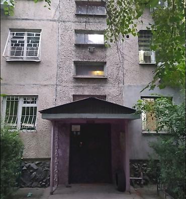 red centr: 2 комнаты, 44 м², Боконбаева/Уметалиева 104 серия, 2 этаж, Косметический ремонт — 1