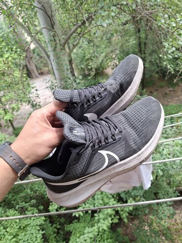 польский купальник большого размера: Мужские кроссовки, 40.5, Nike, Б/у, цвет - Черный, Самовывоз, Платная доставка