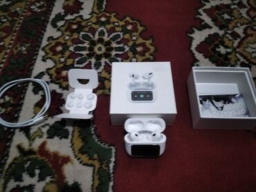 Наушники: Вкладыши, Apple, Новый, Беспроводные (Bluetooth), Классические