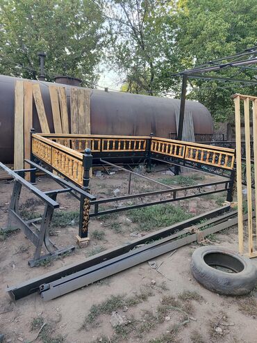 Тапчаны: Тапчан 3 x 3 x 3 м, Металл — 8