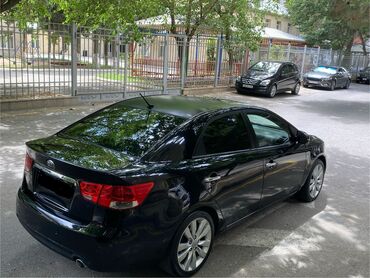 фольксваген поло салон: Kia Cerato: 1.6 л | 2011 г. Седан