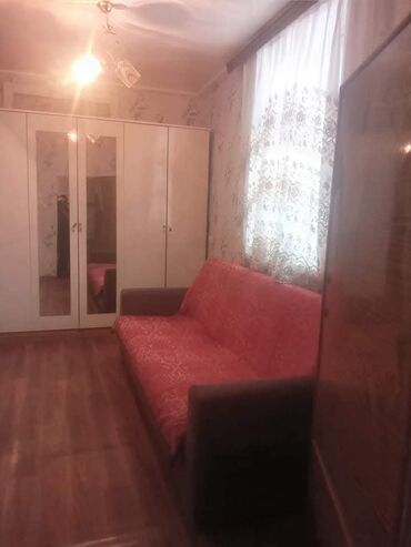 xacmazda kiraye evler 2024: Metro elmlere yaxın 1otaglı heyet evi kiraye verilir heyede tek xanım