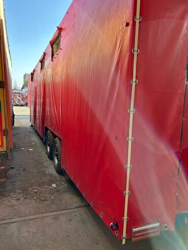 Фудтраки: Продаю готовый бизнес кухню на колесах 14 метров длина впереди с — 8