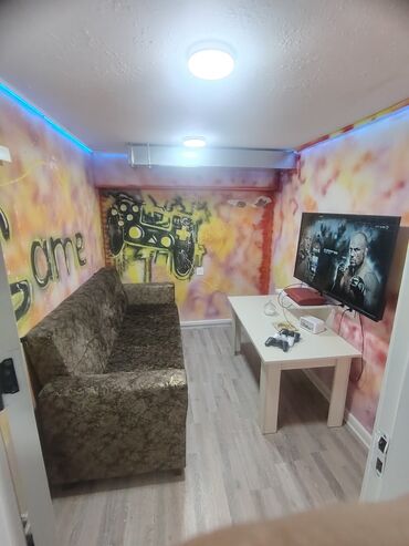 Hazır biznes: 8 tv 8 divan 8 gurnalni 6 tv altigi 8 krasteyn 6 ps 3 1 ps 4 4 divan 4 — 9