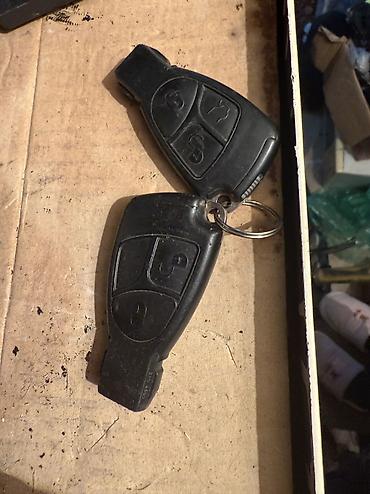 Другие детали салона: Большой ассортимент привозных запчастей из Японии, на Мерседесы — 24