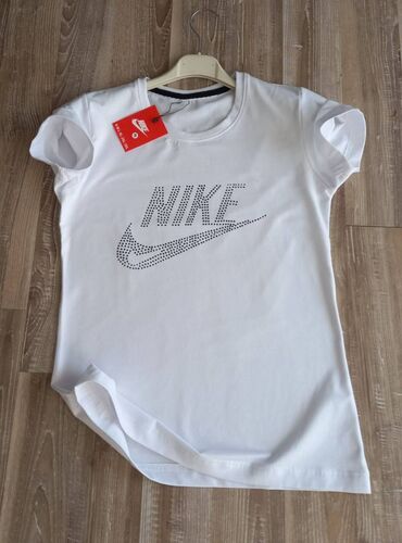 majica burberry: Nike ženska majica Novo Pamuk Veličine m l xl 2xl fb Moja Kupovina