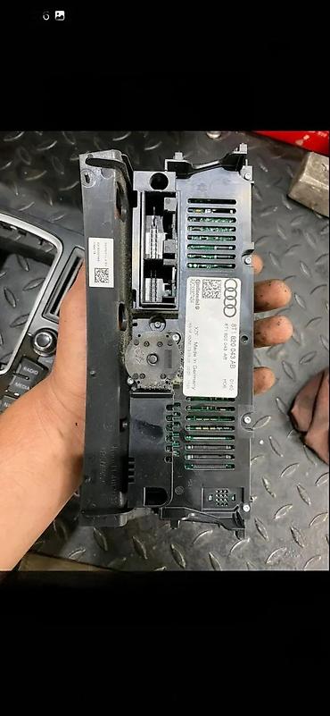 osram punjac akumulatora: AUDI A4 B8 A5 KLIMATRONIK 8T1820043AB | audi vw delovi ALTINA ZEMUN — 3