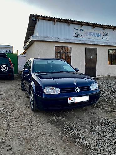 Volkswagen: Volkswagen Golf: 2000 г., 2 л, Механика, Бензин, Хэтчбэк — 8