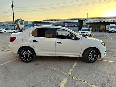 jeep compas: Renault Logan: 2018 г., Механика, Бензин, Седан — 4