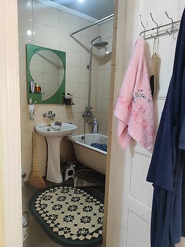 Продажа коттеджей и домов: Сдается на длительный срок в г. Джалал -Абад, ( Манас),Просторный — 18