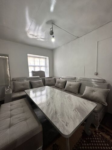 ротанговая мебель бишкек: 🛋 Продаю стильный комплект — угловой диван и стол! ✨ Состояние: новое