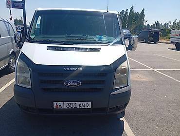 sprinter 2 2: Ford Transit грузовой фургон (поколение 2006–2013), белый цвет — 1