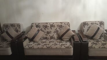 Комплекты диванов и кресел: Б/у, Диван, 2 кресла