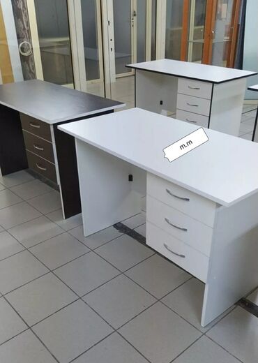 Uşaq masaları: Oğlan və qız üçün, Yeni, Siyirməsiz, Yazı masası, Stulsuz — 8