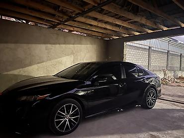 Toyota: Toyota Camry: 2021 г., 2.5 л, Автомат, Бензин, Седан — 1