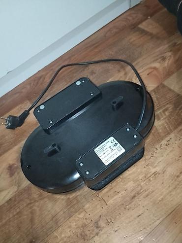 Ostali kuhinjski aparati: Aparat za vafle – dvostruki - Električni aparat sa dve velike ploče — 2