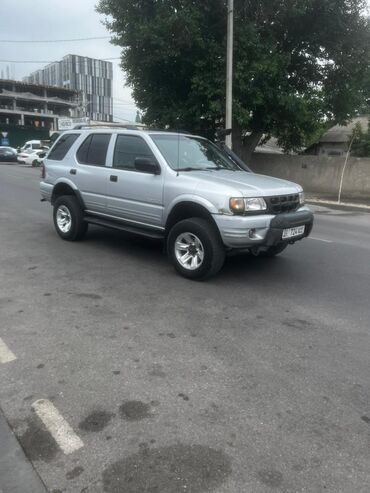 Isuzu: Isuzu Rodeo: 2001 г., 3.2 л, Автомат, Газ, Внедорожник