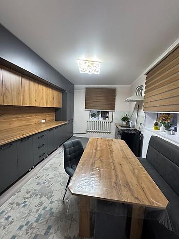 Продажа коттеджей и домов: 🏡 ПРОДАЮ 2-ЭТАЖНЫЙ ДОМ 📍 Район: Кок-Жар 📌 Ориентир: Ахунбаева / — 3