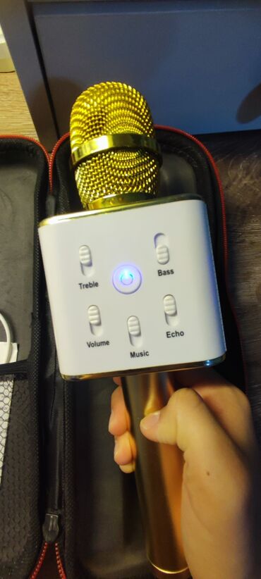 Mikrofonlar: İşlənmiş Simsiz (Bluetooth) Mikrofon Ünvandan götürmə