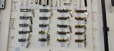 Алюминиевые окна на заказ: Алюминиевое окно на заказ, Тип окна: Витражные, Мансардные, Панорамные, Декоративные особенности: Другие особенности, Бесплатная установка, Без рассрочки — 2