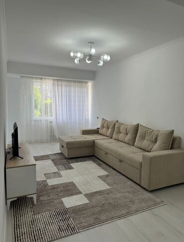 советская бокомбаева: 2 комнаты, 64 м², Индивидуалка, 3 этаж, Косметический ремонт